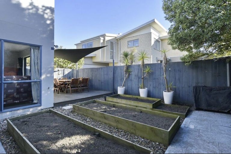 Photo of property in 4/62 King Street, Sydenham, Christchurch, 8023