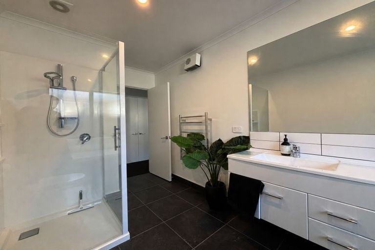 Photo of property in 9 Azara Way, Wigram, Christchurch, 8025