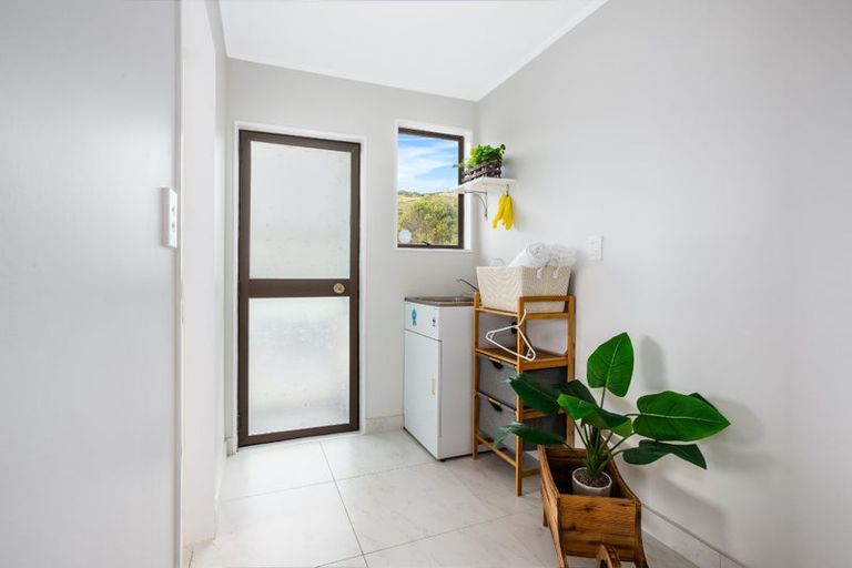 Photo of property in 31 Nassau Avenue, Grenada North, Wellington, 5028