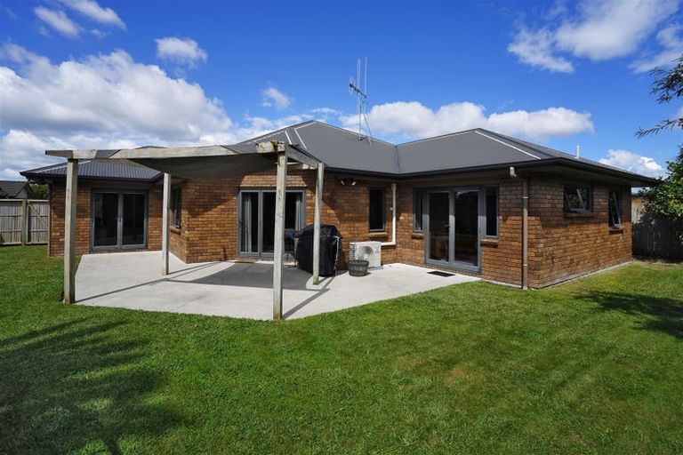 Photo of property in 33 Ravenscourt Place, Huntington, Hamilton, 3210