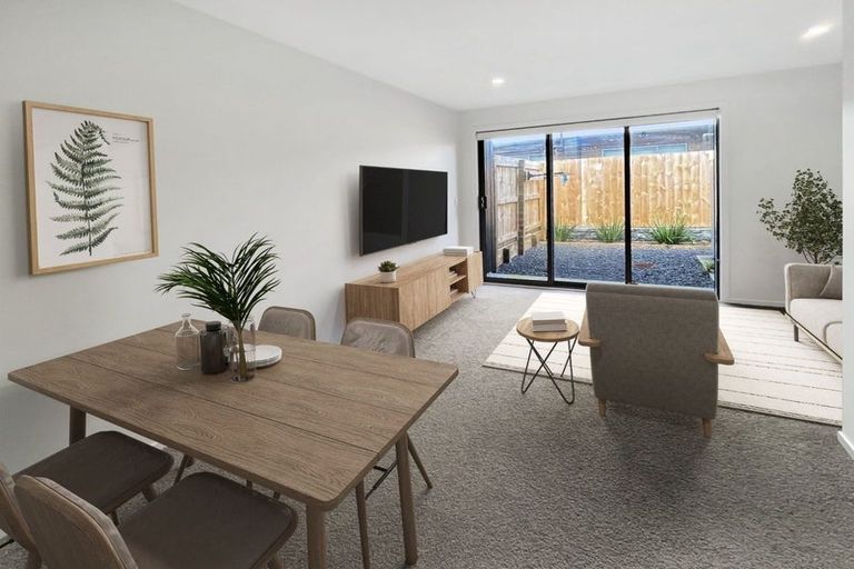 Photo of property in 6 Ngae Place, Mangere East, Auckland, 2024
