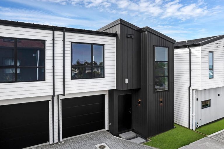 Photo of property in 158c Wordsworth Road, Manurewa, Auckland, 2102