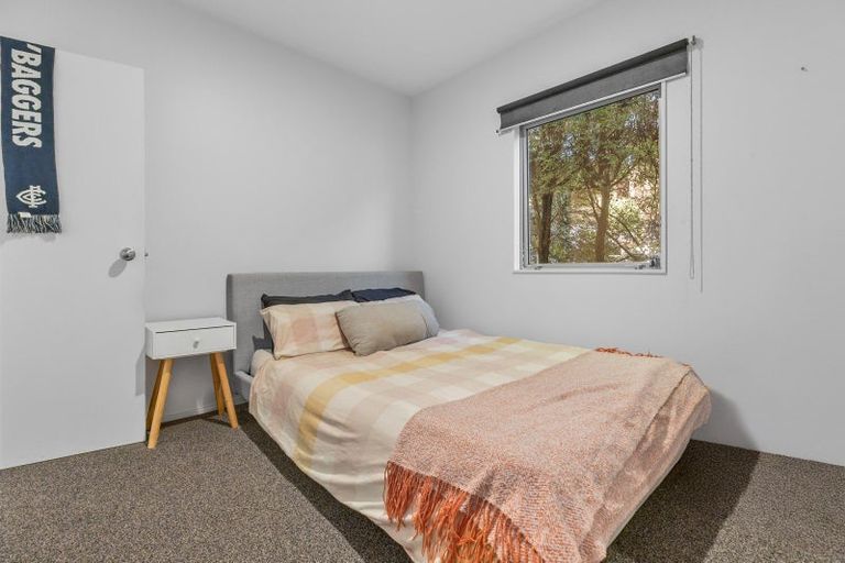 Photo of property in 14b Mckerrow Place, Sunshine Bay, Queenstown, 9300