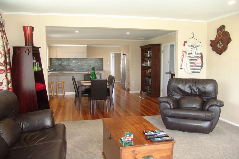 Photo of property in 329 Saint Marys Avenue, Te Awamutu, 3800