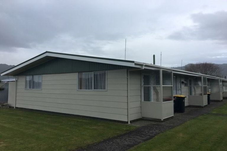 Photo of property in 5 Doyle Street, Blaketown, Greymouth, 7805
