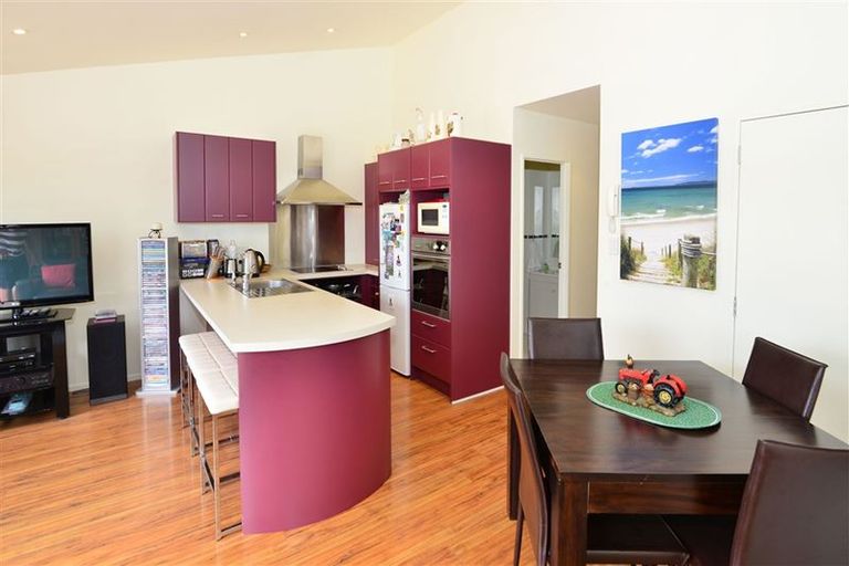 Photo of property in 33f Florence Avenue, Orewa, 0931