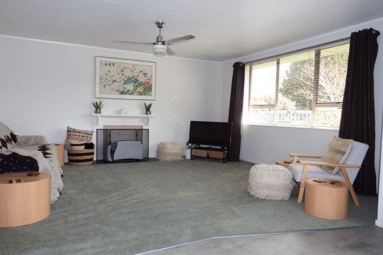 Photo of property in 13c Wanganui Road, Marton, 4710