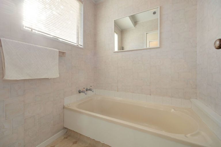 Photo of property in 18 Hyde Avenue, Nawton, Hamilton, 3200