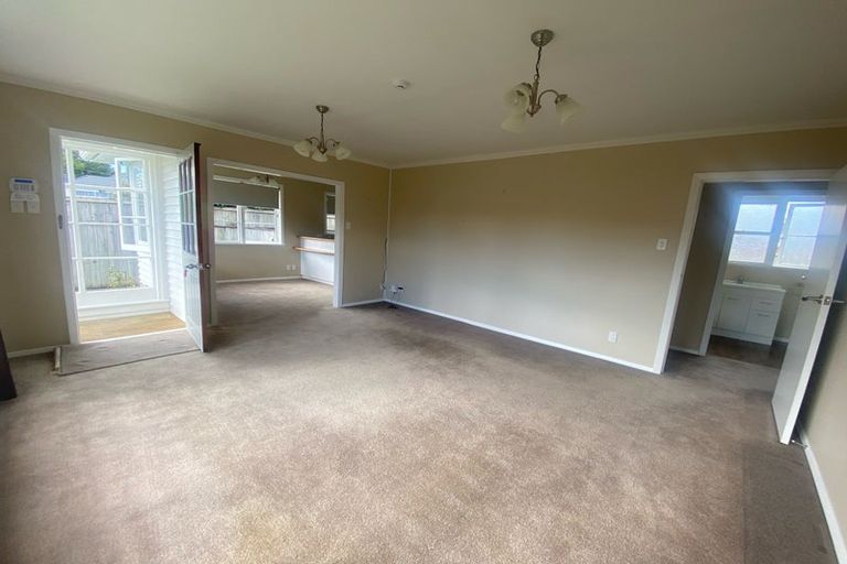Photo of property in 16a Routley Crescent, Elderslea, Upper Hutt, 5018
