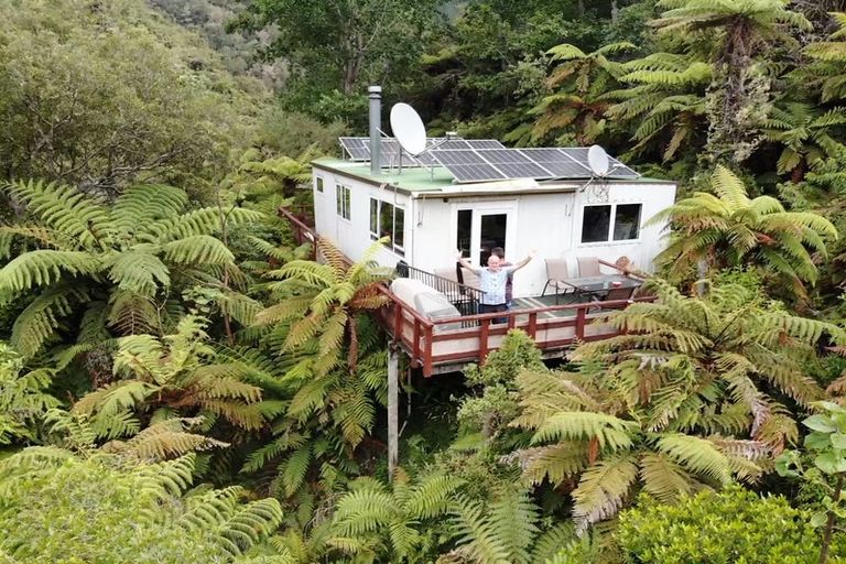 Photo of property in 570 Tutaetoko Road, Toatoa, Opotiki, 3197