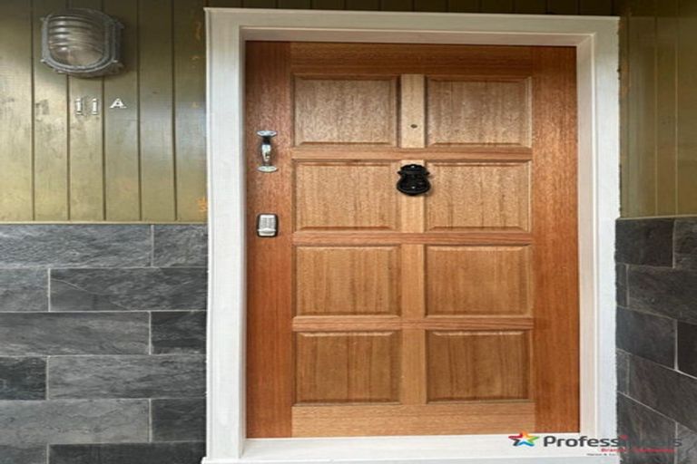Photo of property in 11a Woodvale Road, Glen Eden, Auckland, 0602