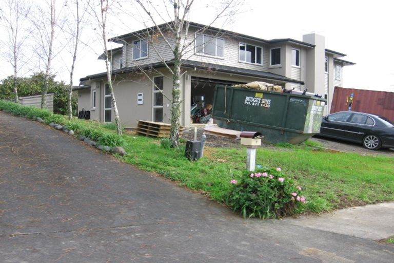 Photo of property in 7a Wainoni Heights, Greenhithe, Auckland, 0632