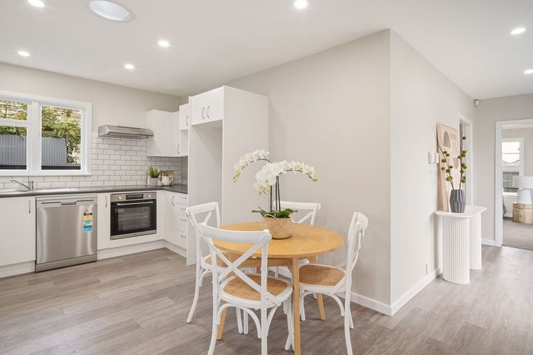 Photo of property in 43 Vivian Street, Burwood, Christchurch, 8083