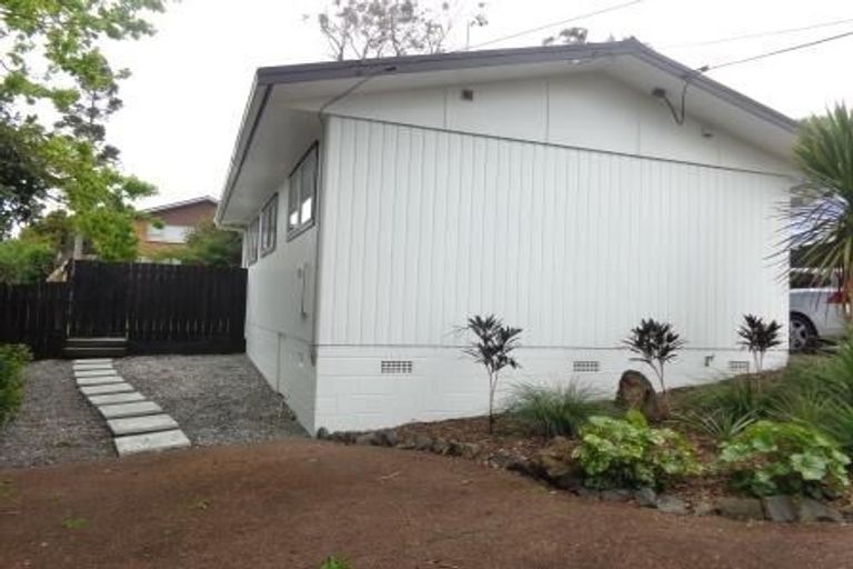 Photo of property in 1/35 Routley Drive, Glen Eden, Auckland, 0602