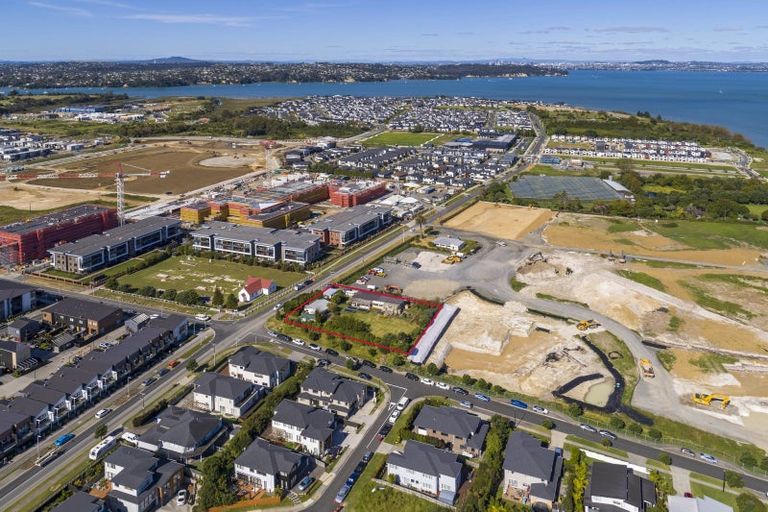 Photo of property in 2 Scott Road, Hobsonville, Auckland, 0616