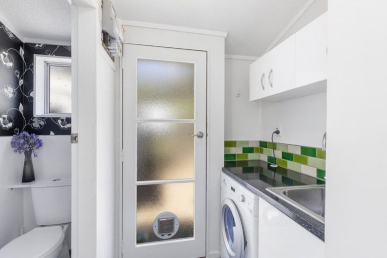 Photo of property in 43a Cypress Drive, Maungaraki, Lower Hutt, 5010