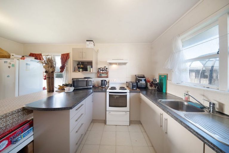 Photo of property in 22 Lyncroft Street, Mangere East, Auckland, 2024