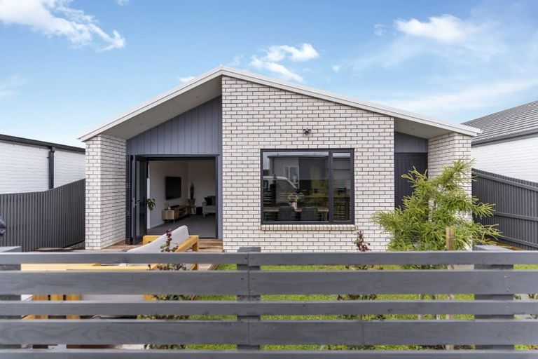 Photo of property in 5 Sierra Way, Ramarama, 2579