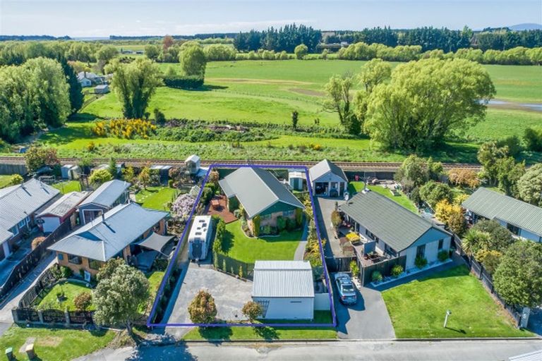 Photo of property in 31 Holland Drive, Kaiapoi, 7630