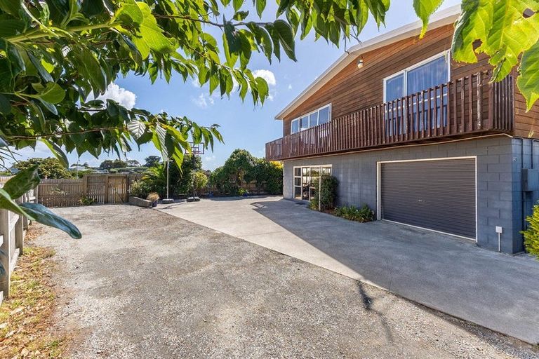 Photo of property in 12b Kohutuhutu Road, Raumati Beach, Paraparaumu, 5032