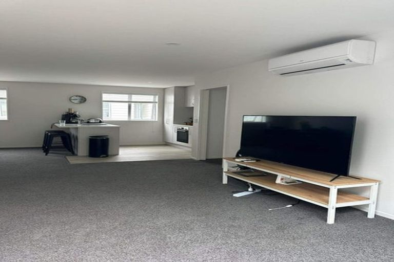 Photo of property in 2/368 Hereford Street, Linwood, Christchurch, 8011