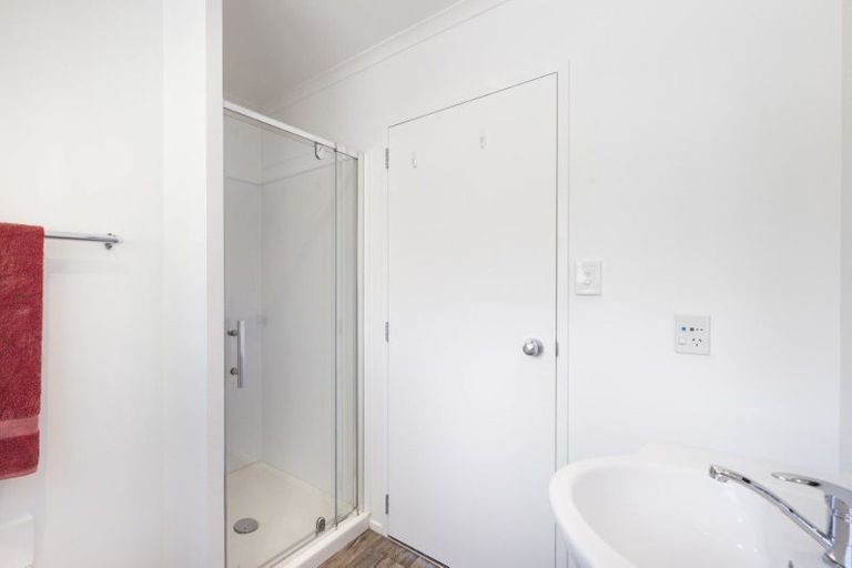 Photo of property in 14a Te Arawa Place, Welcome Bay, Tauranga, 3112