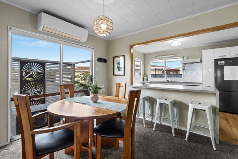 Photo of property in 55 Lanark Crescent, Tamatea, Napier, 4112