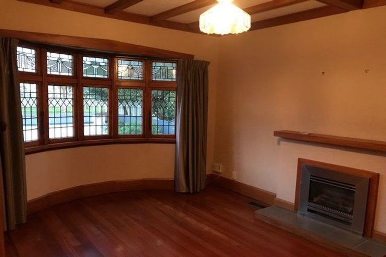 Photo of property in 31 Hardy Street, Waterloo, Lower Hutt, 5011