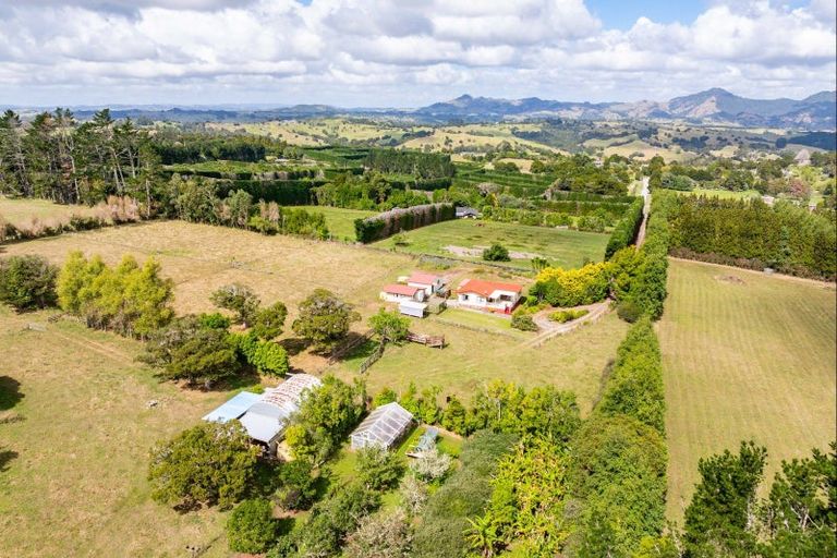 Photo of property in 174 Whatitiri Road, Maungatapere, Whangarei, 0179