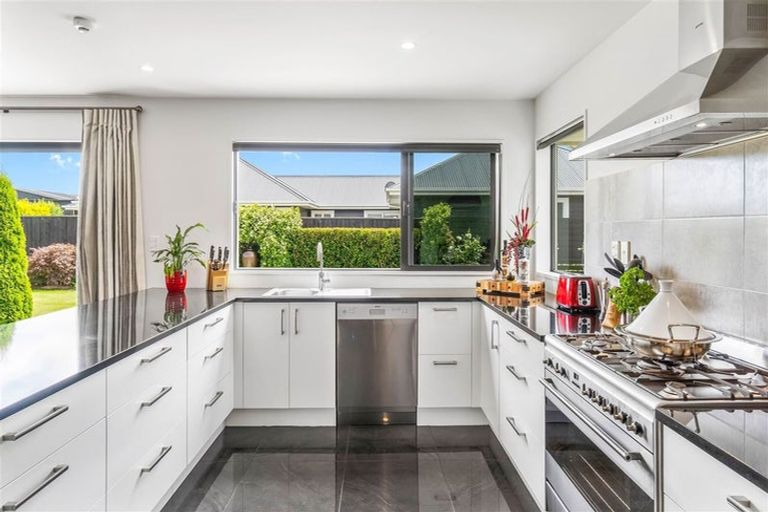 Photo of property in 11 Goldrush Lane, Rolleston, 7614