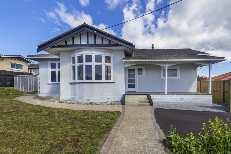 Photo of property in 57 Test Street, South Hill, Oamaru, 9400