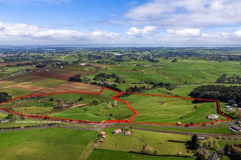 Photo of property in 231 Hart Road, Pukekohe, 2676
