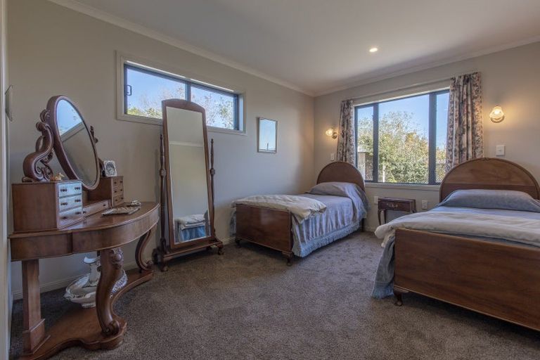 Photo of property in 11 Apatu Place, Waipukurau, 4200