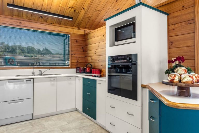 Photo of property in 96a Ocean Road, Ohope, 3121