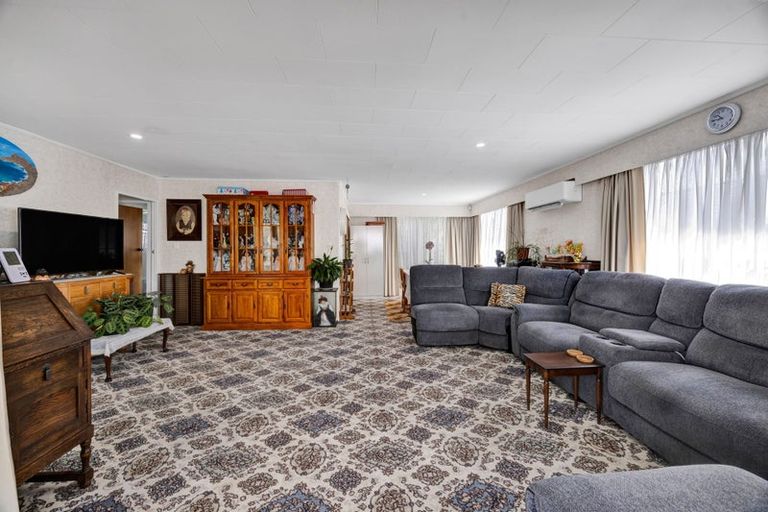 Photo of property in 35 Murdoch Street, Hawera, 4610