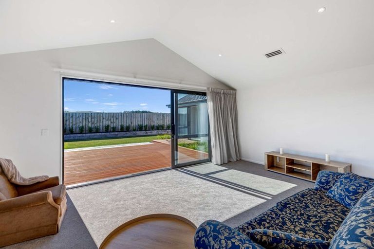 Photo of property in 1 Greig Crescent, Amberley, 7481