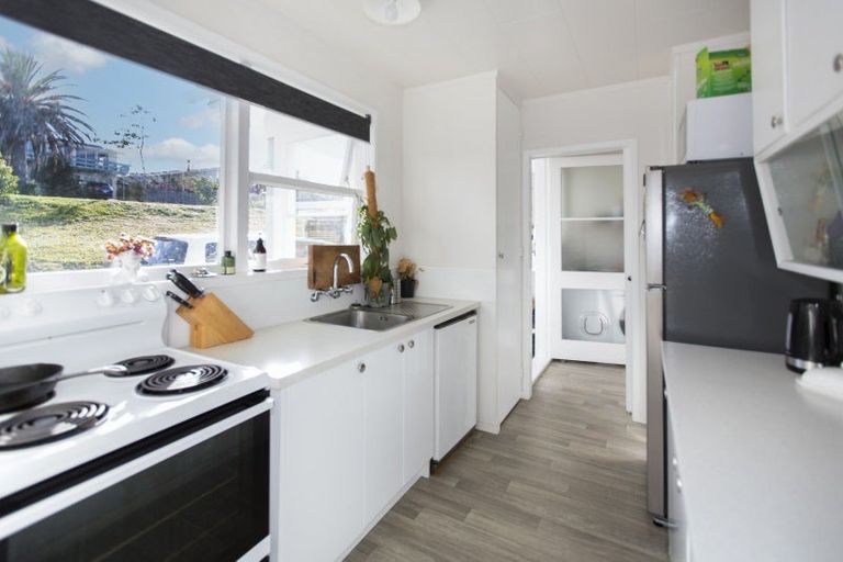 Photo of property in 68 West View Crescent, Onerahi, Whangarei, 0110