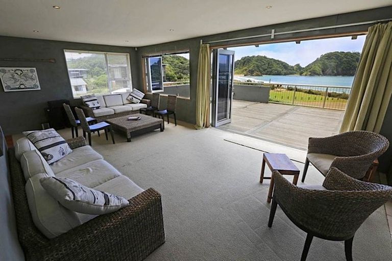 Photo of property in 38 Morrison Road, Matapouri, Whangarei, 0173