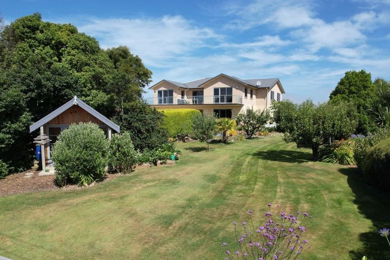 Photo of property in 11 Oakham Street, Hampden, 9410