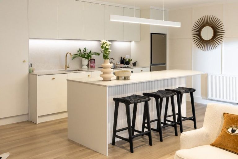 Photo of property in Hamilton Flats, 9a Hawker Street, Mount Victoria, Wellington, 6011