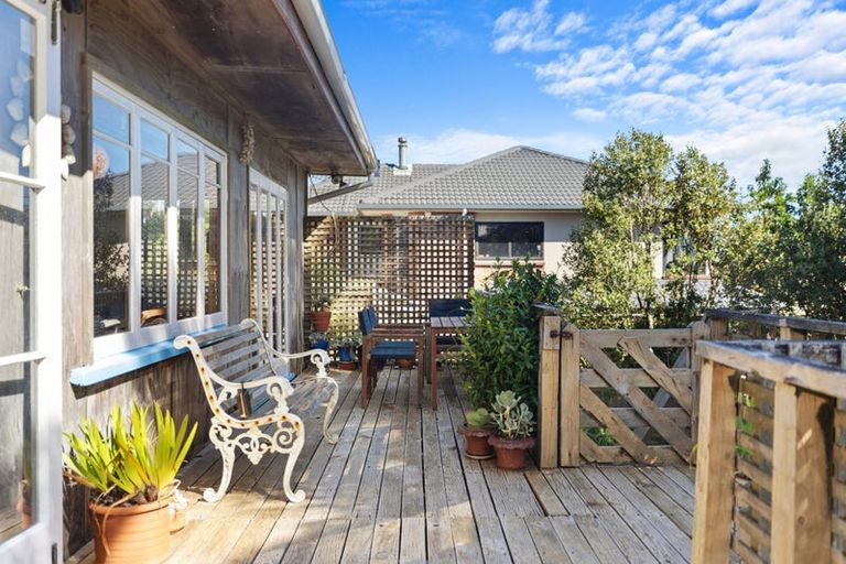 Photo of property in 706 Papamoa Beach Road, Papamoa Beach, Papamoa, 3118