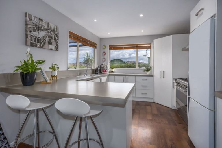 Photo of property in 74 Navigation Drive, Whitby, Porirua, 5024