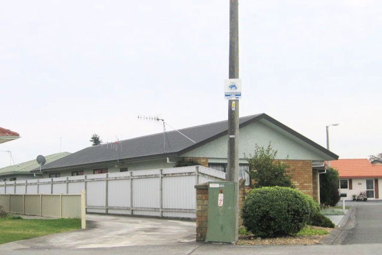 Photo of property in 17a Moeller Street, Taradale, Napier, 4112