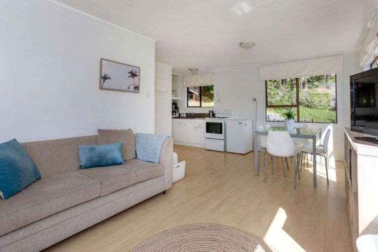 Photo of property in 43a Whiritoa Beach Road, Whiritoa, Whangamata, 3691