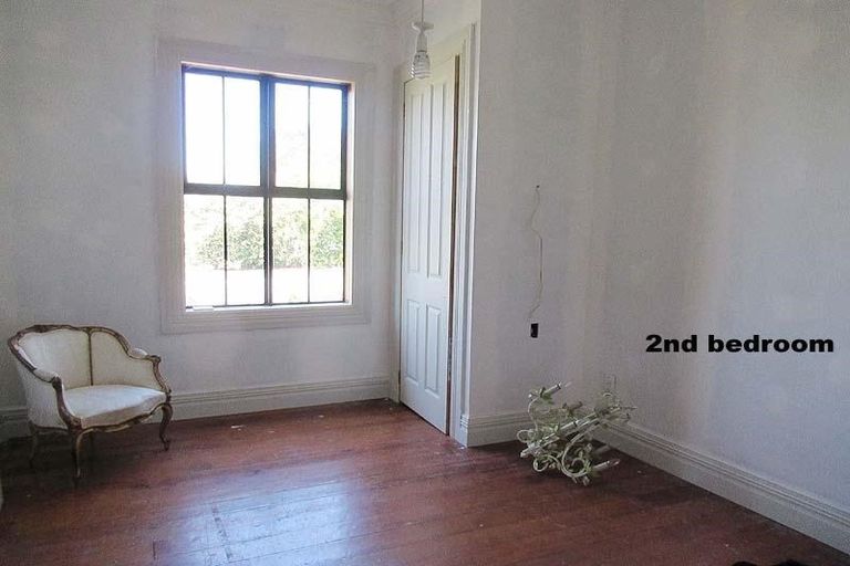 Photo of property in 8 Mcmaster Street, Greytown, 5712