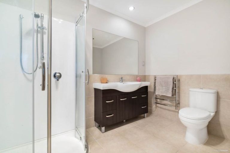 Photo of property in 33 Mcginty Street, Takanini, 2112