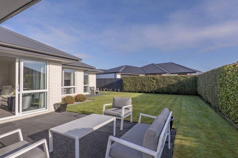 Photo of property in 9 Polish Settlers Place, Marshland, Christchurch, 8083