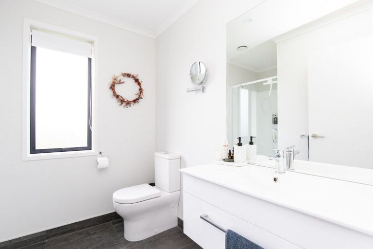 Photo of property in 5 Costello Drive, Ngatea, 3503