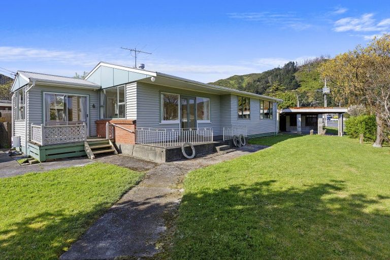 Photo of property in 2 Miles Crescent, Wainuiomata, Lower Hutt, 5014