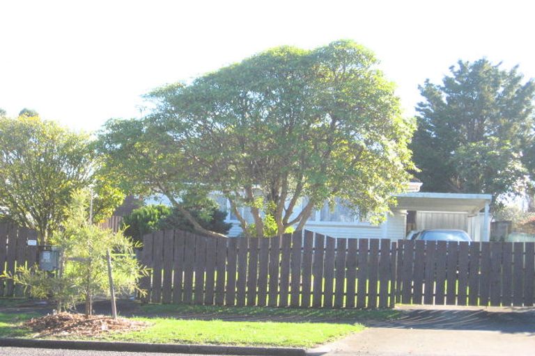Photo of property in 1/13 Halsey Road, Manurewa, Auckland, 2102